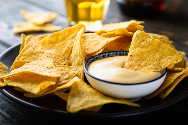 nacho-cheese-sauch-plate